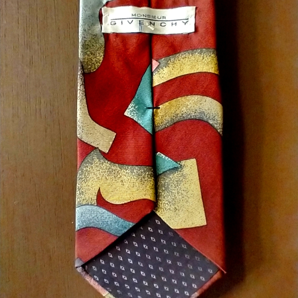 Givenchy tie
